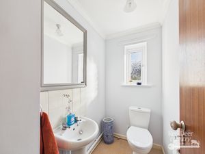 WC- click for photo gallery